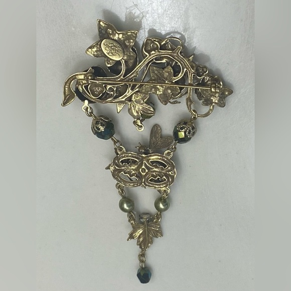 Kirks Folly Retired Vintage Brooch”Special Christmas Price” - Picture 14 of 15